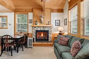 7739 Black Pine, Fish Camp, CA 93623 - Photo 8