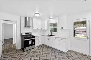 1812 W Bellaire Way, Fresno, CA 93705 - Photo 8