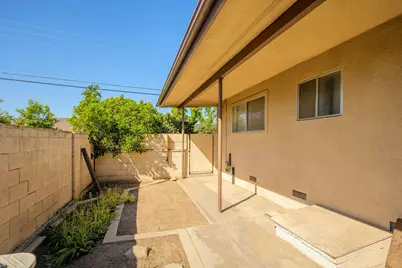 822 W Princeton, Fresno, CA 93705 - Photo 44