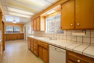 822 W Princeton, Fresno, CA 93705 - Photo 12