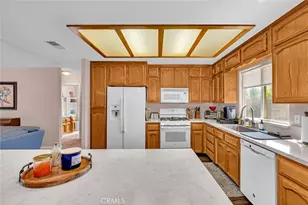 1932 Jefferson Ave, Madera, CA 93637 - Photo 12