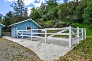 2433 Kokanee, Mariposa, CA 95338 - Photo 2