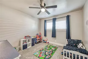 2569 E Los Altos Ave, Fresno, CA 93710 - Photo 20