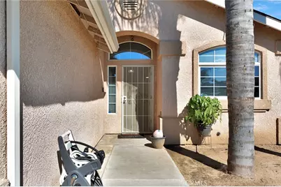 980 Redwood, Parlier, CA 93648 - Photo 4