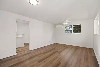 578 E 9th Avenue #1/2, Chico, CA 95926 - Photo 8