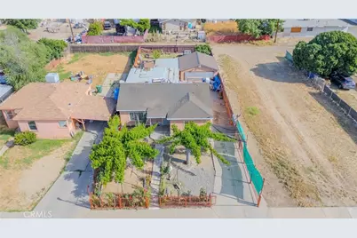 513 E Tulare Street, Avenal, CA 93204 - Photo 2