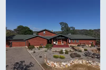 42366 Holiday Way, Coarsegold, CA 93614 - Photo 58