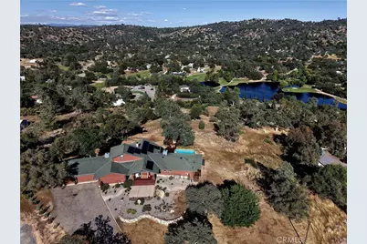 42366 Holiday Way, Coarsegold, CA 93614 - Photo 1