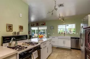 68051 Valley Vista Dr, Cathedral City, CA 92234 - Photo 16