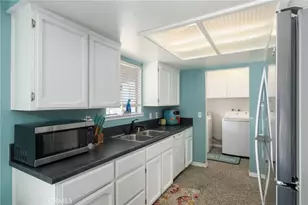 991 7th Ave Dr, Kingsburg, CA 93631 - Photo 10