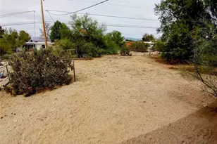 74866 Serrano Dr, 29 Palms MCB, CA 92277 - Photo 20
