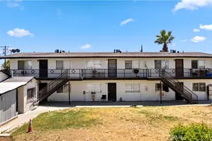 3940 E Burns, Fresno, CA 93725 - Photo 8