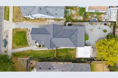 124 W Florinda, Hanford, CA 93230 - Photo 2