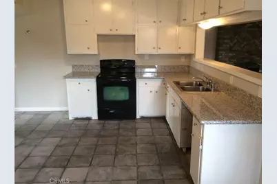 537 W University, Fresno, CA 93705 - Photo 12