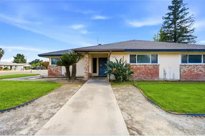 153 Bonita Ave, Fowler, CA 93625 - Photo 2