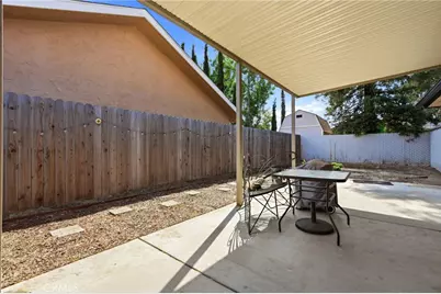 153 Bonita Ave, Fowler, CA 93625 - Photo 32