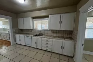 365 N Echo Ave, Fresno, CA 93701 - Photo 4