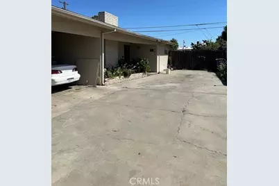 537 W University, Fresno, CA 93705 - Photo 12