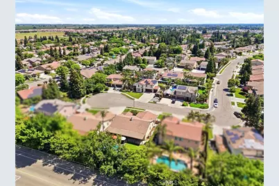 2429 N Oak Grove Court, Visalia, CA 93291 - Photo 58