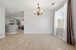 2429 N Oak Grv Ct, Visalia, CA 93291 - Photo 14
