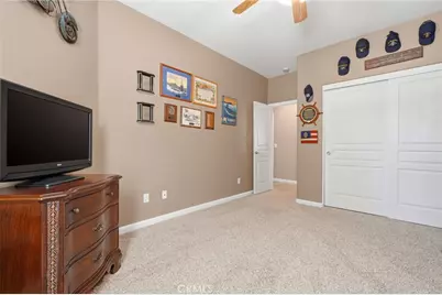 2429 N Oak Grove Court, Visalia, CA 93291 - Photo 32