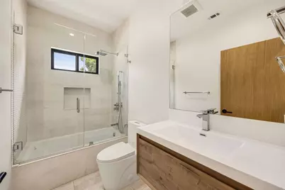 2316 N Parish Place, Burbank, CA 91504 - Photo 30