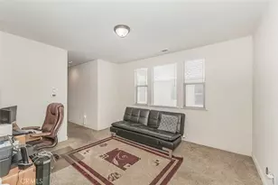 11345 N Via Montessori Dr, Fresno, CA 93730 - Photo 26