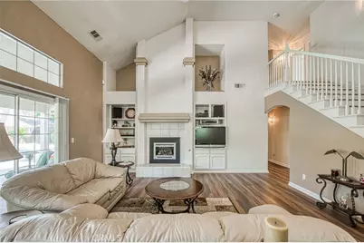 860 E Dartmouth, Fresno, CA 93730 - Photo 18