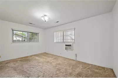 5431 E Indianapolis, Fresno, CA 93727 - Photo 26