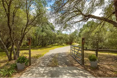 46320 Oonay Nation Road, Coarsegold, CA 93614 - Photo 2
