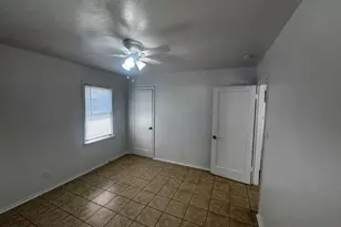 129 N Park, Fresno, CA 93701 - Photo 16