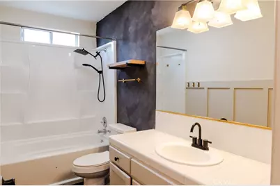 5430 W Fedora, Fresno, CA 93722 - Photo 10