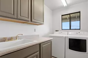 43736 Hwy 49, Ahwahnee, CA 93601 - Photo 22