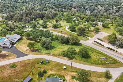 32028 Cattle Way, Coarsegold, CA 93614 - Photo 2