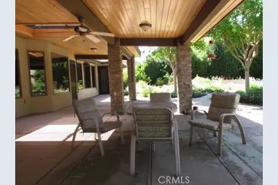 1072 Rorden Avenue, Selma, CA 93662 - Photo 32