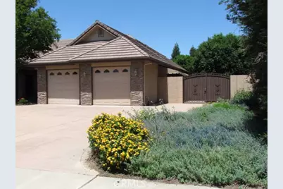 1072 Rorden Avenue, Selma, CA 93662 - Photo 4