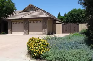 1072 Rorden Ave, Selma, CA 93662 - Photo 4