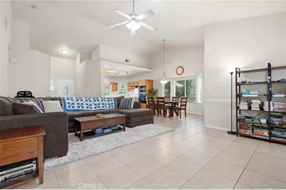 4651 W Morris Avenue, Fresno, CA 93722 - Photo 12