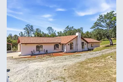 42704 Deep Forest, Coarsegold, CA 93614 - Photo 2
