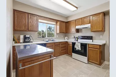 37494 Eagle, Raymond, CA 93653 - Photo 12