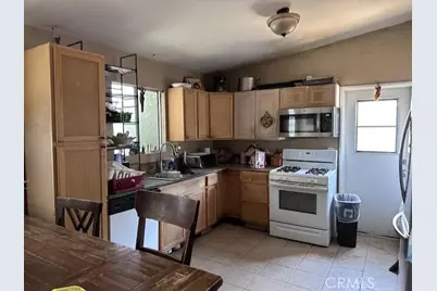 57005 Antelope, Yucca Valley, CA 92284 - Photo 2