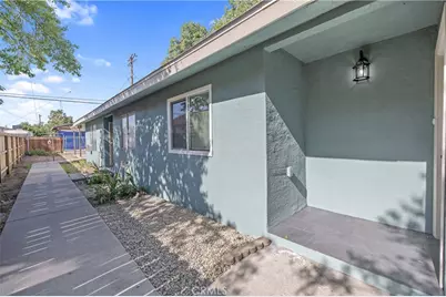2251 E Clay Avenue, Fresno, CA 93701 - Photo 22
