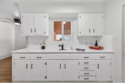 1604 S Sierra Vista, Fresno, CA 93702 - Photo 10