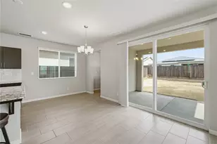 503 Cathedral Ct, Madera, CA 93636 - Photo 8