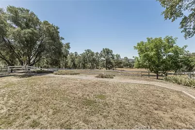 35477 Qualls Prather, Auberry, CA 93602 - Photo 4