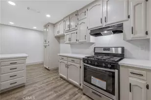 1019 E Laurel Ave, Visalia, CA 93292 - Photo 22