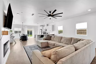 1386 Shoreside, Madera, CA 93637 - Photo 8