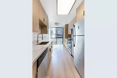 222 S Central #428, Los Angeles, CA 90012 - Photo 16