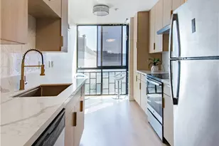222 S Central, Los Angeles, CA 90012 - Photo 16
