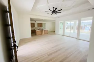 181 Grace Ct, Lemoore, CA 93245 - Photo 12